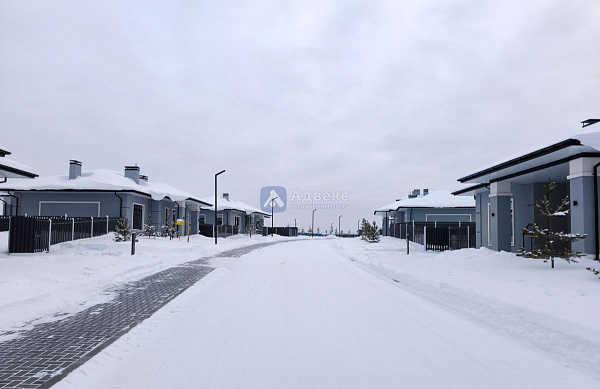 Коттедж 200 м²