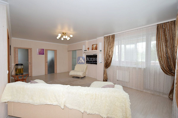3-к квартира, 102 кв.м.