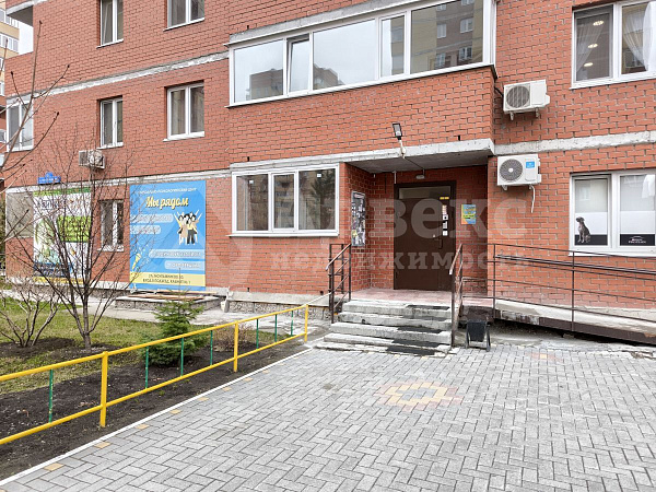 Квартира 2-комн., 64 м²