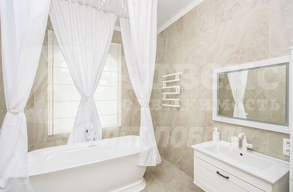 Дом, 410 кв.м.