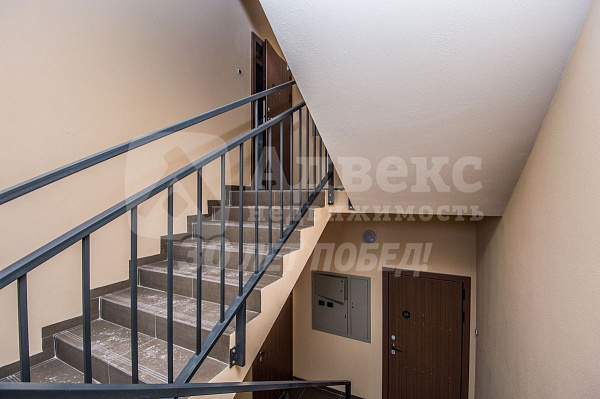 Квартира 2-комн., 100.4 м²