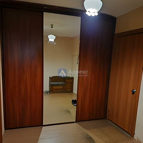 Квартира 3-комн., 64.8 м²