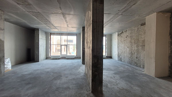 Сдам в аренду: Помещение 107,2 м², Тюмень, ул. Малыгина, 90 (2 этаж)
Отличная локация в ЖК «Парус» для вашего бизнеса! 
Высокий трафик, рядом KDL, Apple Center, салоны красоты.
✅ Площадь: 107,2 кв.м
✅ Потолки: 3,5 м
✅ Входы: 2 (с улицы + из подъезда)
✅ Со