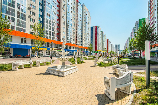 Квартира 3-комн., 92.7 м²