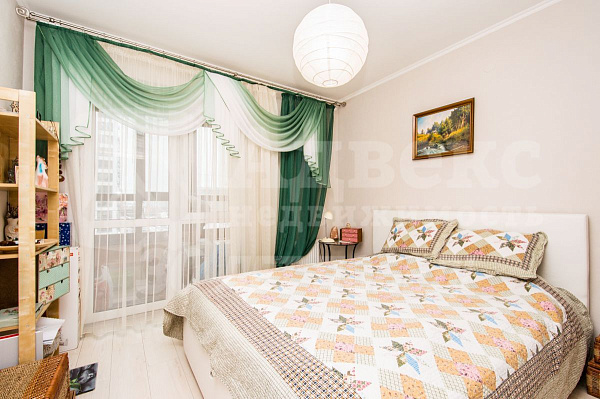 Квартира 3-комн., 75 м²