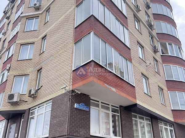 Квартира 2-комн., 92.7 м²