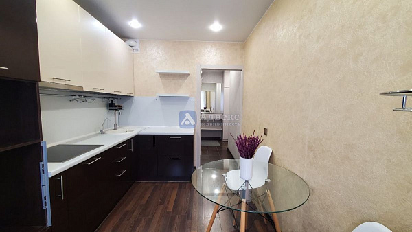 Квартира 3-комн., 65.6 м² Квартира 3-комн., 65.6 м²