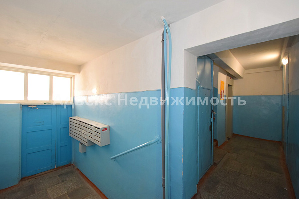 Квартира 3-комн., 60 м²