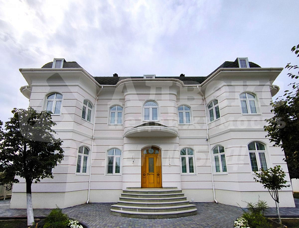 Дом, 410 кв.м.