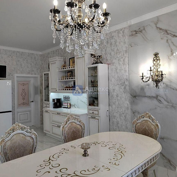 Коттедж 301.2 м²