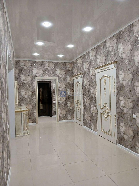 Коттедж 200 м²