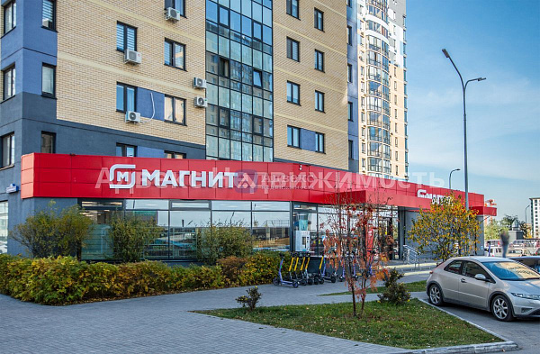 Квартира 3-комн., 131.2 м²