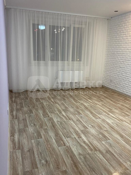 Квартира 3-комн., 92.6 м²