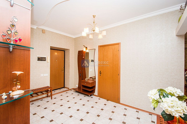 Квартира 2-комн., 123.3 м² Квартира 2-комн., 123.3 м²