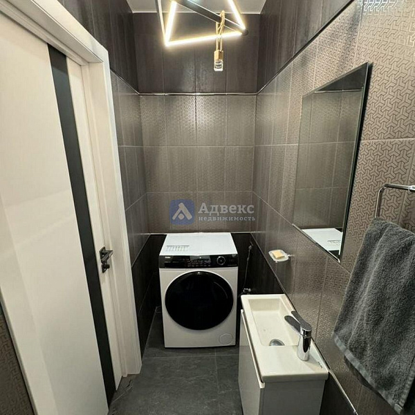 Квартира 3-комн., 90 м² Квартира 3-комн., 90 м²