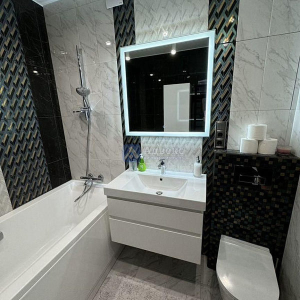 Квартира 3-комн., 90 м² Квартира 3-комн., 90 м²