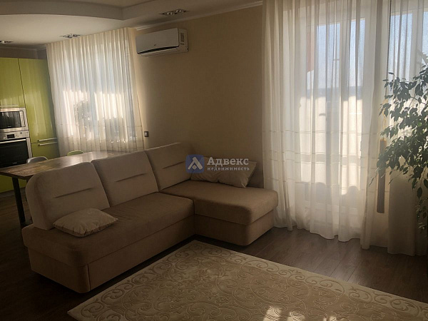 Квартира 2-комн., 70.2 м² Квартира 2-комн., 70.2 м²