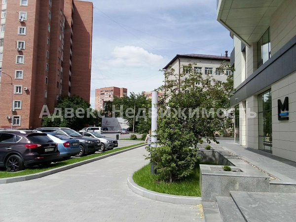 Квартира 3-комн., 85 м²