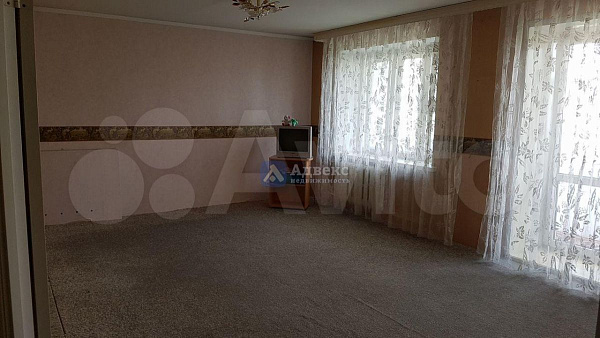 Квартира 4-комн., 111.7 м² Квартира 4-комн., 111.7 м²