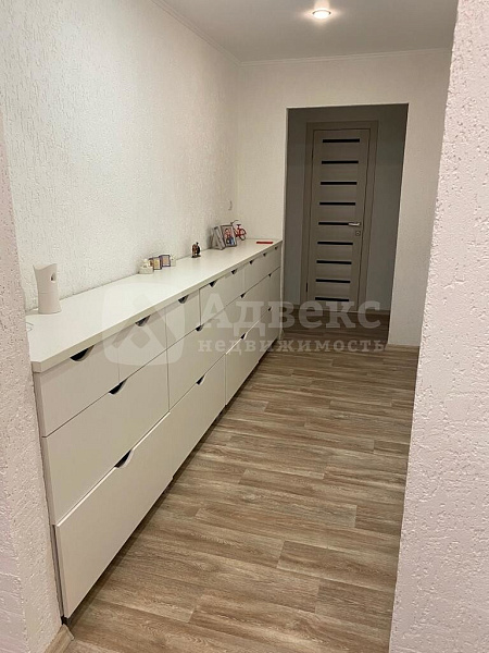 Квартира 3-комн., 92.6 м²