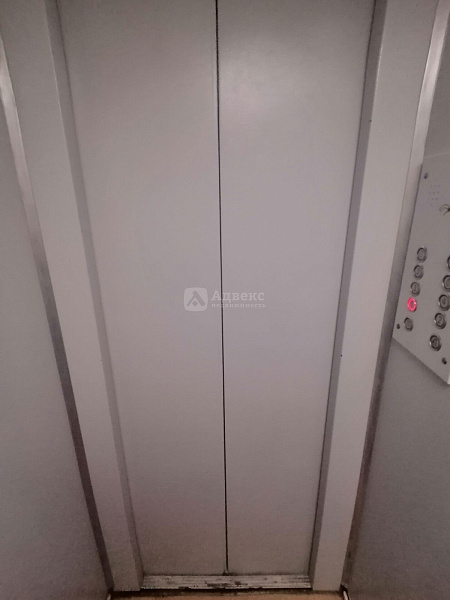Квартира 3-комн., 145.1 м²
