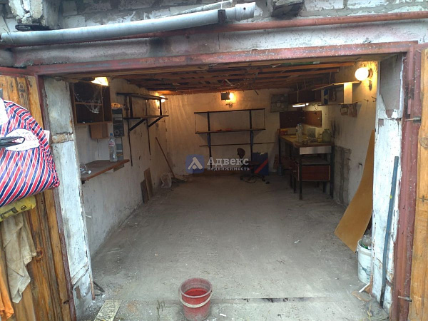 Гараж 17.9 кв.м.