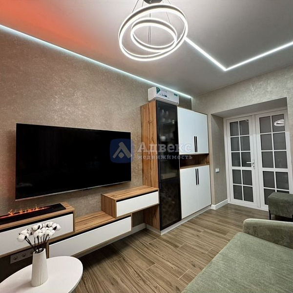 2-к квартира, 70 кв.м.