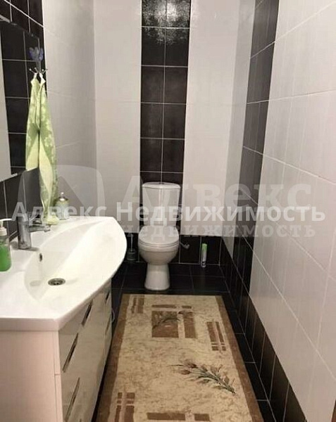 Дом, 235 кв.м.