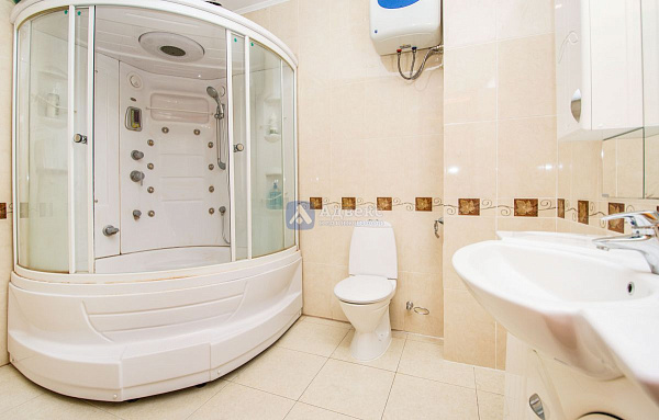 Квартира 3-комн., 107.7 м²