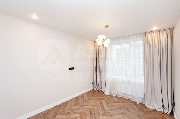Квартира 2-комн., 64.9 м²