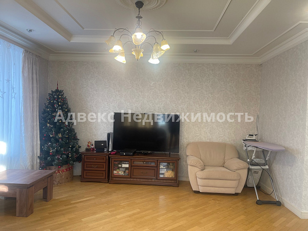 Квартира 3-комн., 125 м²