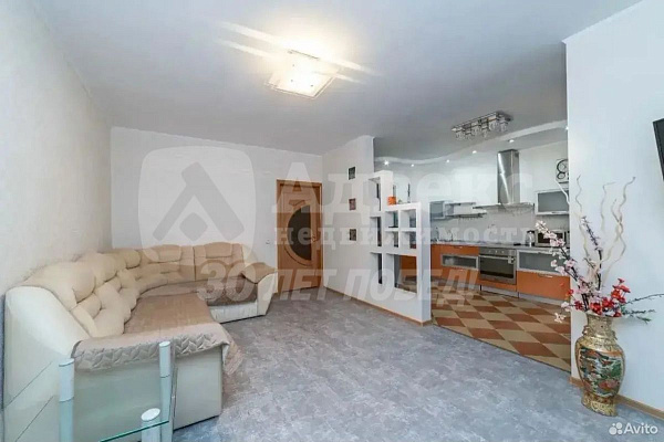 Квартира 2-комн., 70 м²
