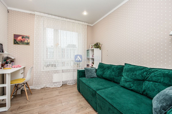 Квартира 3-комн., 80 м² Квартира 3-комн., 80 м²