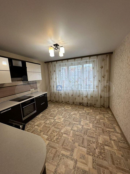 1-к квартира, 42 кв.м.