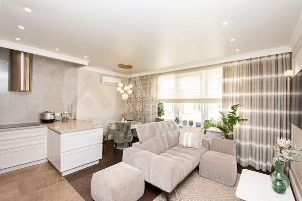 Квартира 2-комн., 74.3 м²