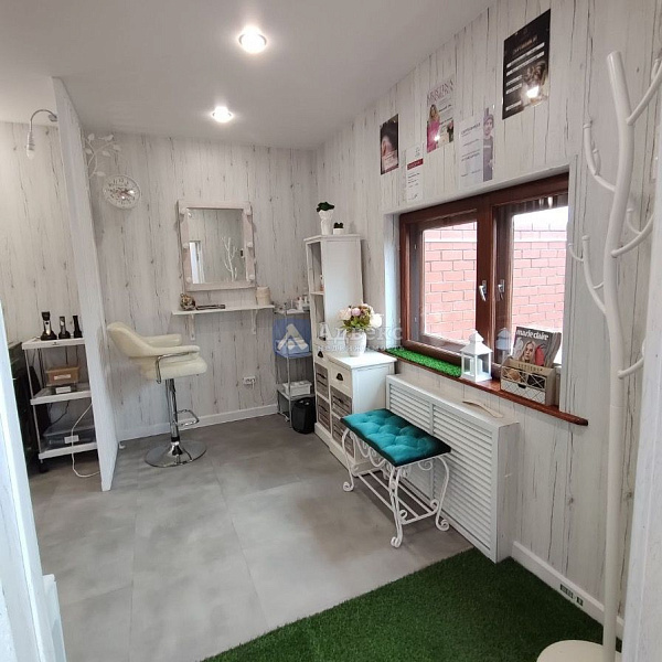 Коттедж 240 м²