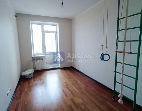Квартира 3-комн., 124.2 м²