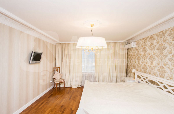 Квартира 3-комн., 91.2 м²