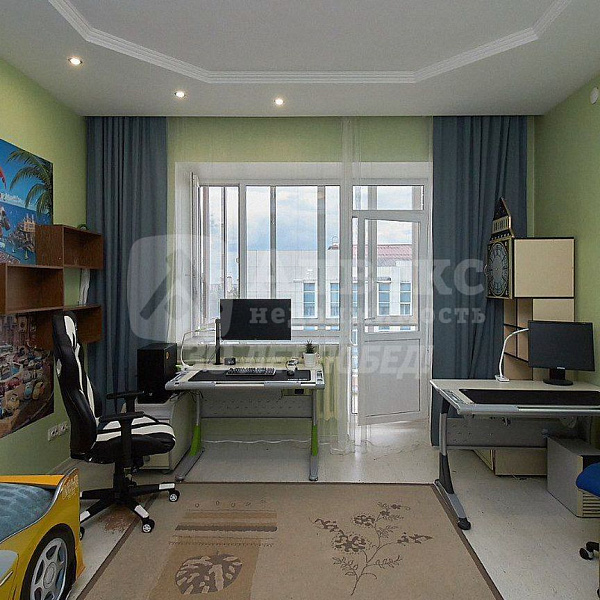 Квартира 3-комн., 133.4 м²