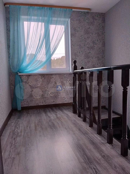 Коттедж 100 м²