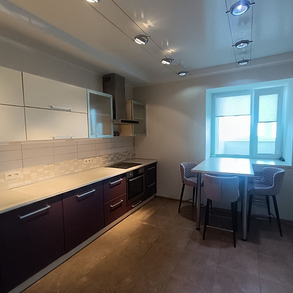 Квартира 3-комн., 94.1 м²