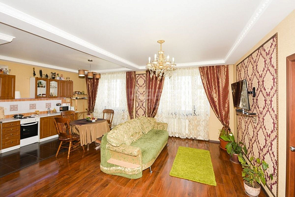 3-к квартира, 90 кв.м.