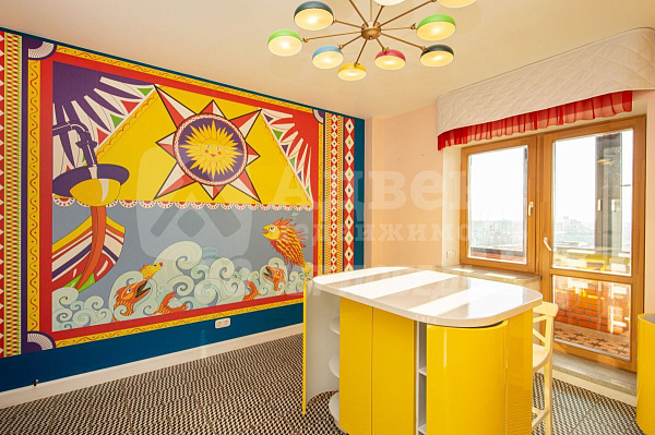 Квартира 2-комн., 90.6 м²