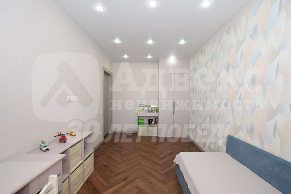 Квартира 2-комн., 97 м²