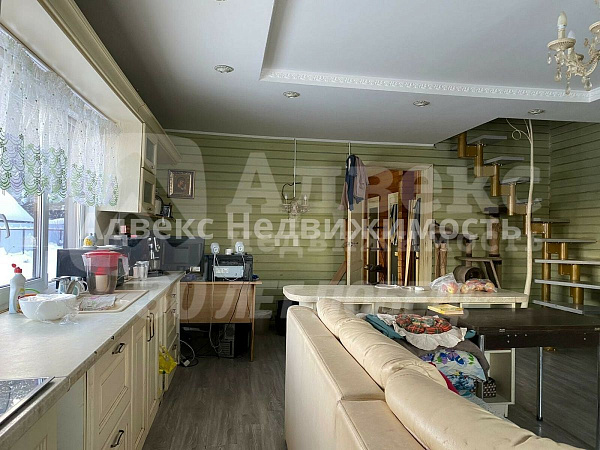 Коттедж 170.5 м²