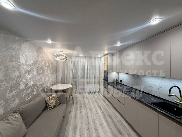 Квартира 3-комн., 86.9 м²
