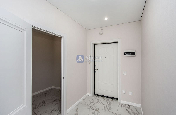 Квартира 2-комн., 76.3 м² Квартира 2-комн., 76.3 м²