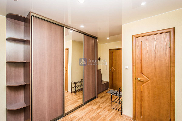 Квартира 3-комн., 91 м²