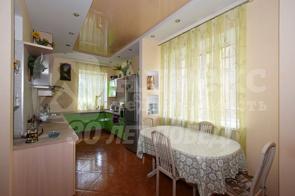 Дом, 263.6 кв.м.