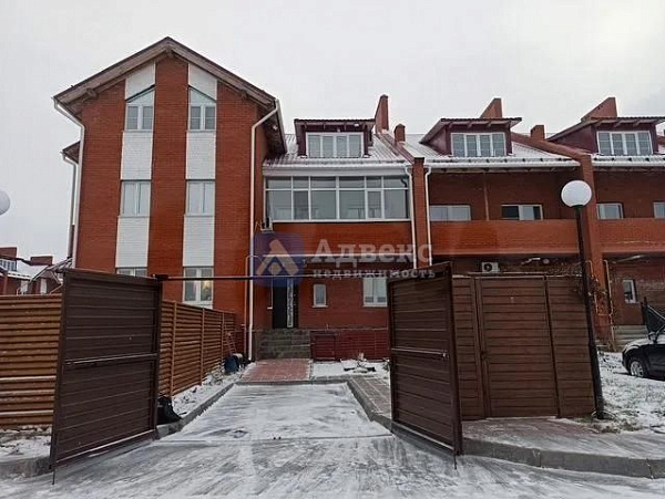 Таунхаус 121 м²